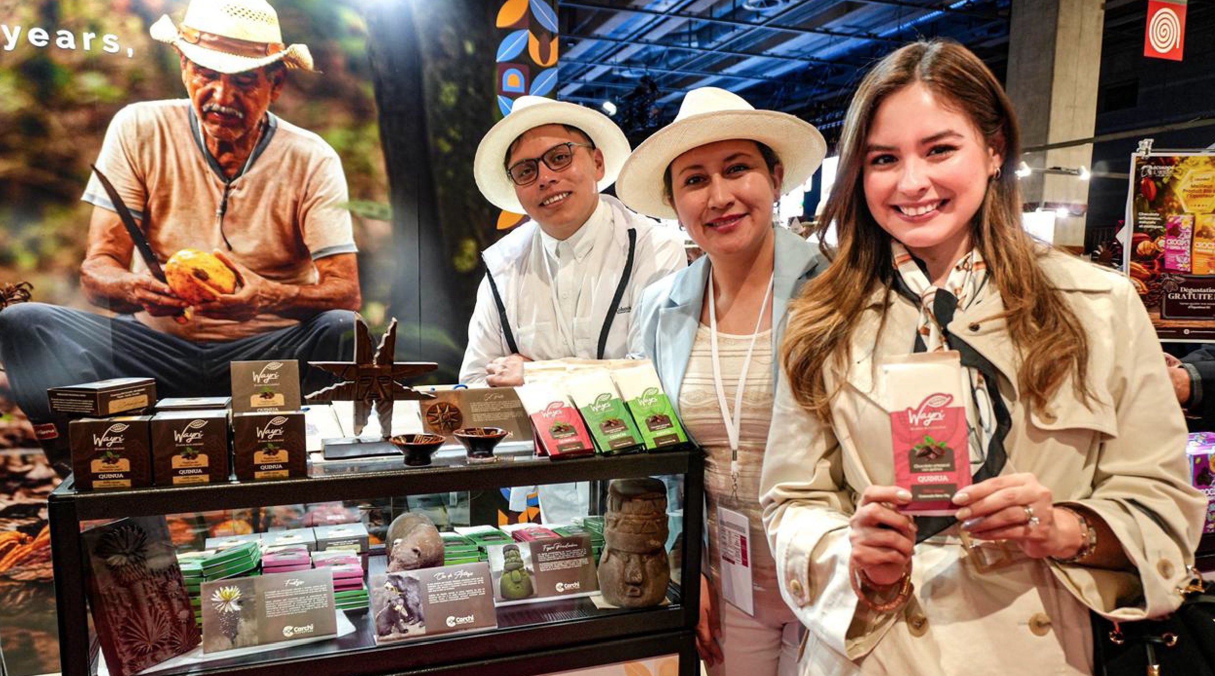 Ecuador se destaca en el 30° Salón del Chocolate de París con la fuerza de la Economía Popular y Solidaria